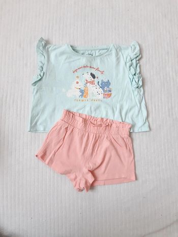 Tenue haut sans manches et short 4 ans