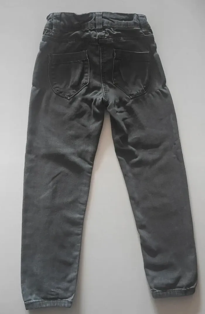 Pantalon fille 4 ans - photo numéro 3