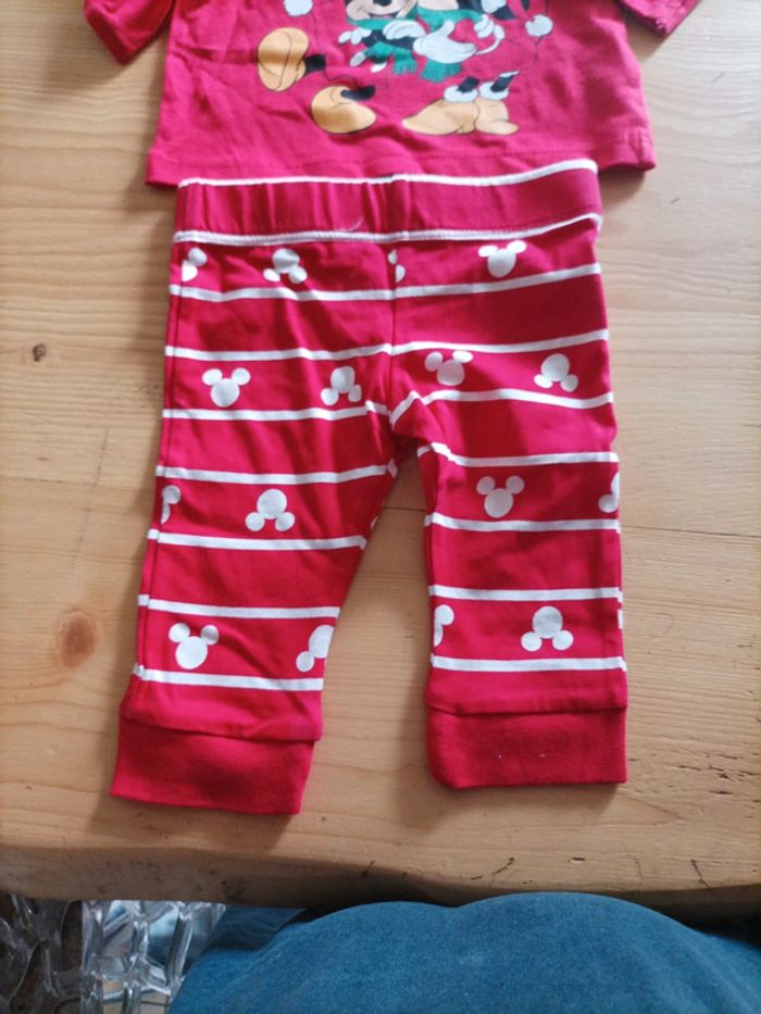 Pyjama Disney Mickey et Minnie - photo numéro 3