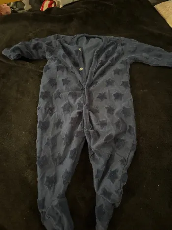 Pyjama fin bleu marine étoilé 6 mois