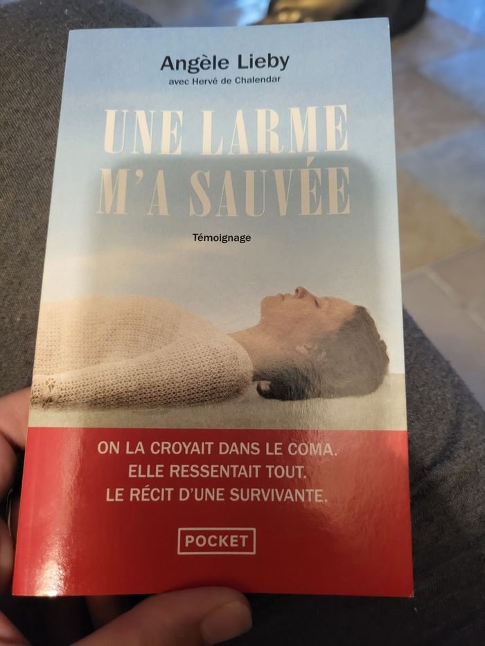 Une larme m'a sauvée