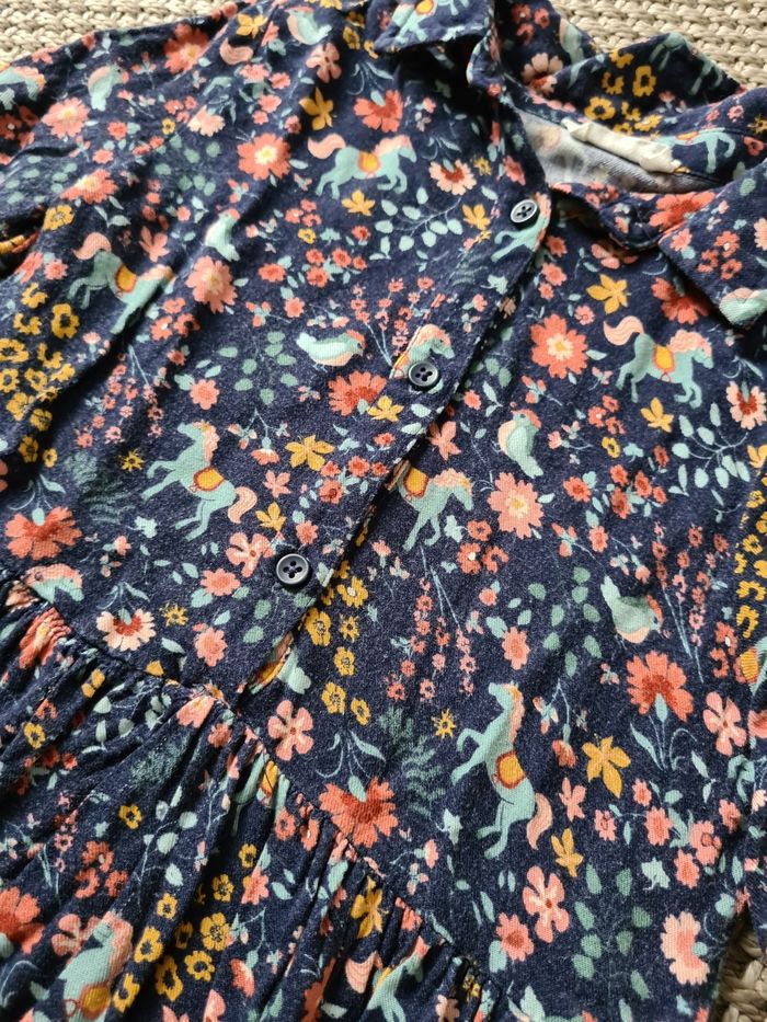 Robe chemise manches longues motifs fleurs et licornes - 5 ans - photo numéro 4