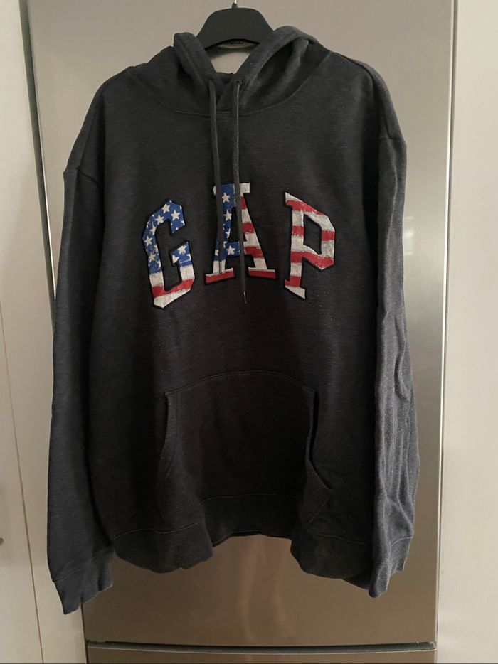 Sweat shirt  gris anthracite marque Gap - photo numéro 4