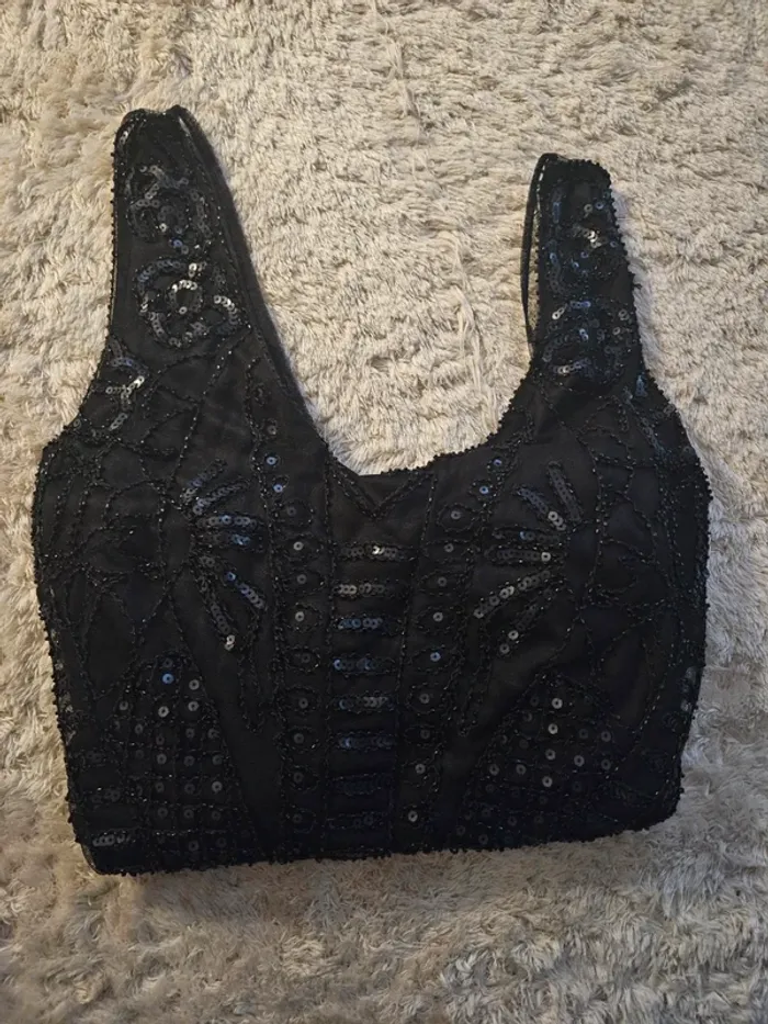 Robe de soirée a sequin noir