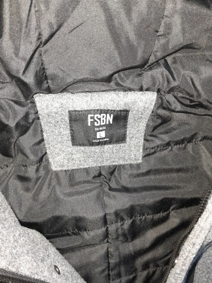 Manteau avec capuche🌟taille 40🌟FSBN🌟 - photo numéro 3