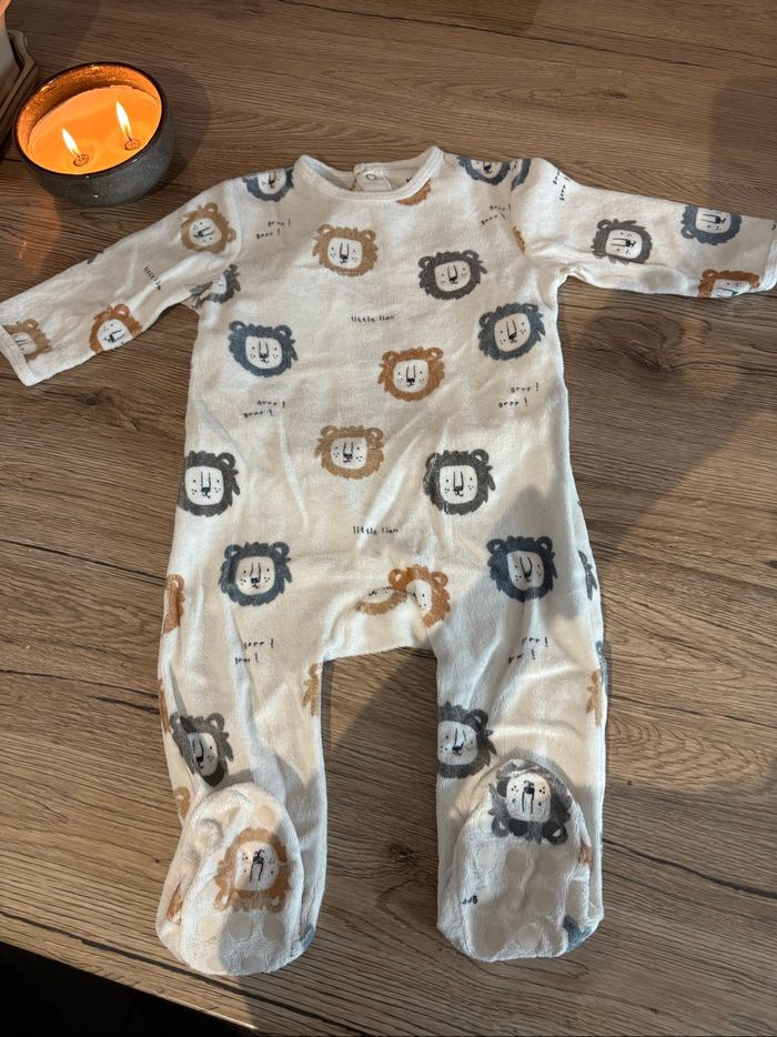 Lot 6 pyjama une pièce 12 mois - photo numéro 6