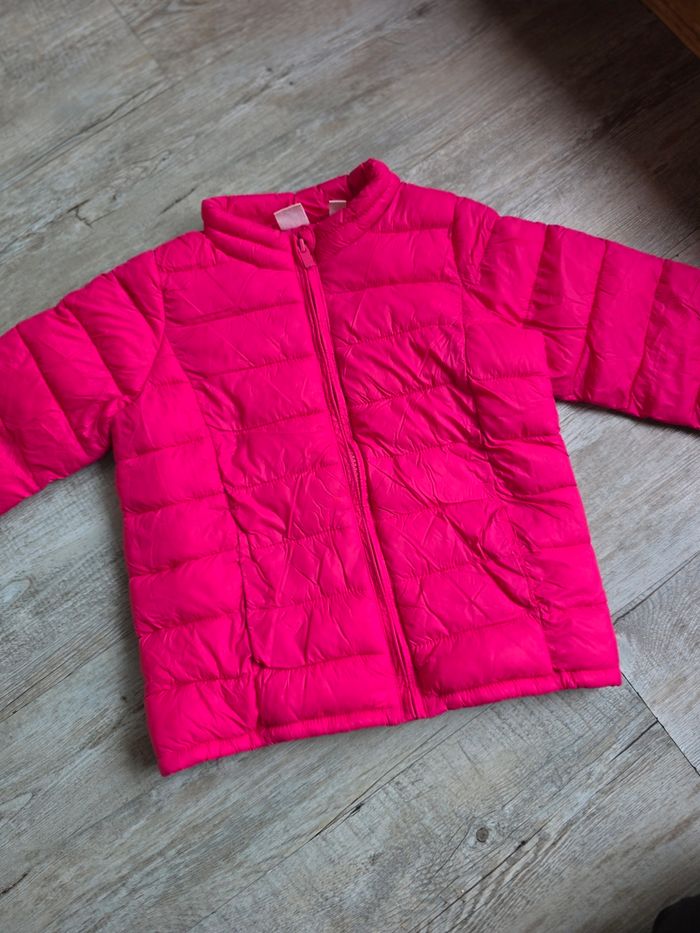 Manteau - doudoune fille gap taille 5 ans rose fushia