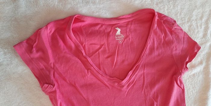 T-shirt rose - photo numéro 2