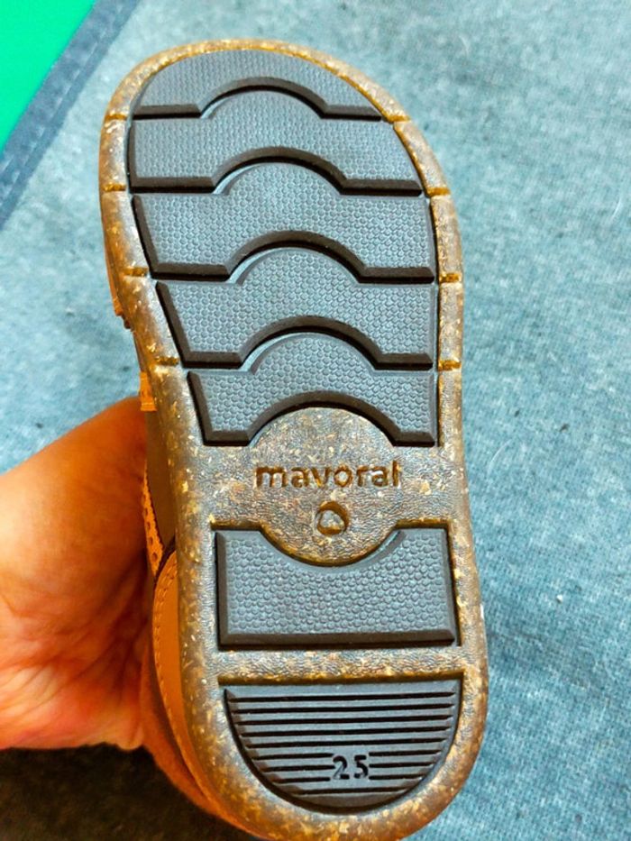 Chaussures garçon Mayoral – Pointure 25 – Neuves avec étiquette - photo numéro 6
