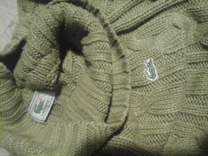 Pull en laine lacoste col roulé - photo numéro 3