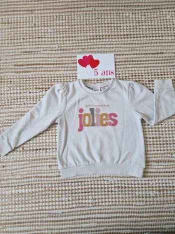 Pull fille 5 ans tape à l'œil