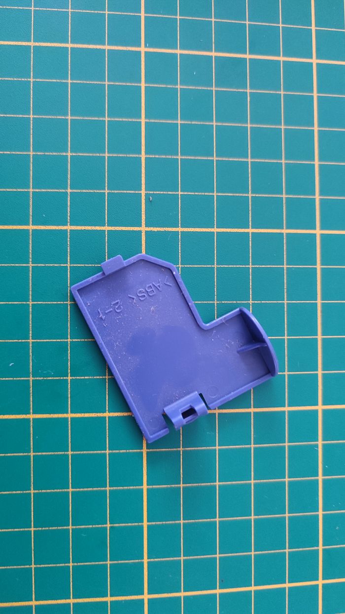 Cache serial port 2 ABS 2-1 pièce détachée console de jeux Nintendo Gamecube DOL-001 (EUR) #E37 - photo numéro 2