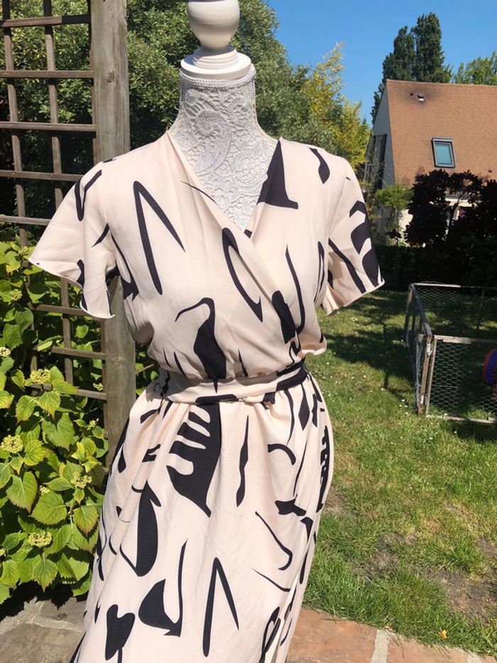 Robe neuve taille S/M - photo numéro 6