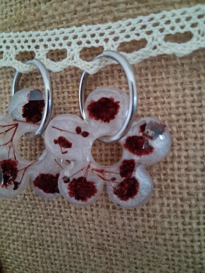 1 paire de boucles d'oreilles anneaux grandes pampilles fleurs séchées - photo numéro 4