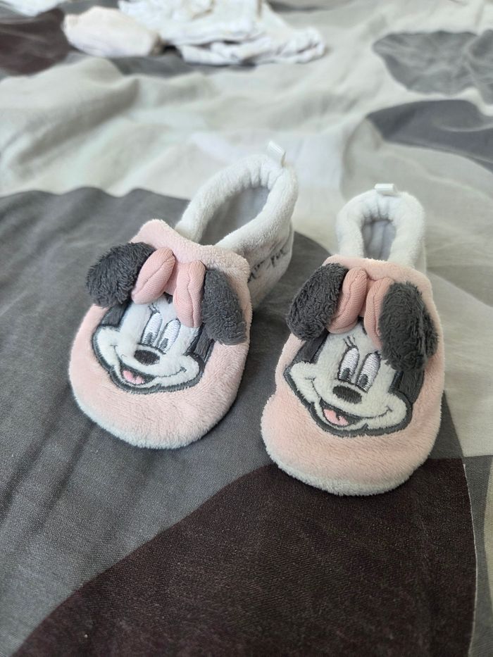 Chausson bébé fille disney