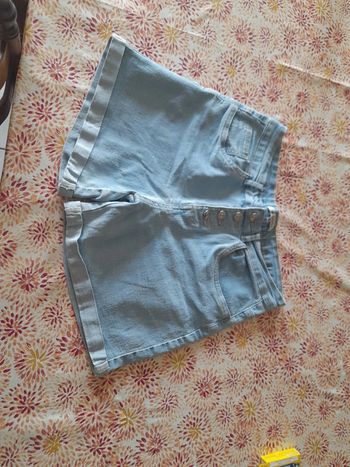 Short femme taille 40