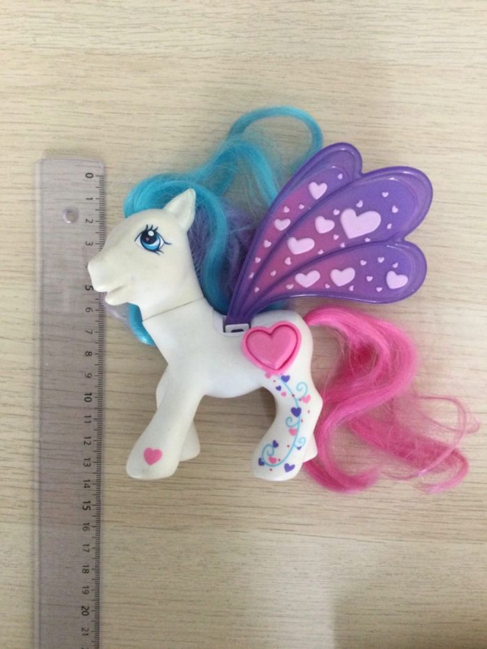 Figurine poney avec ailes - photo numéro 3