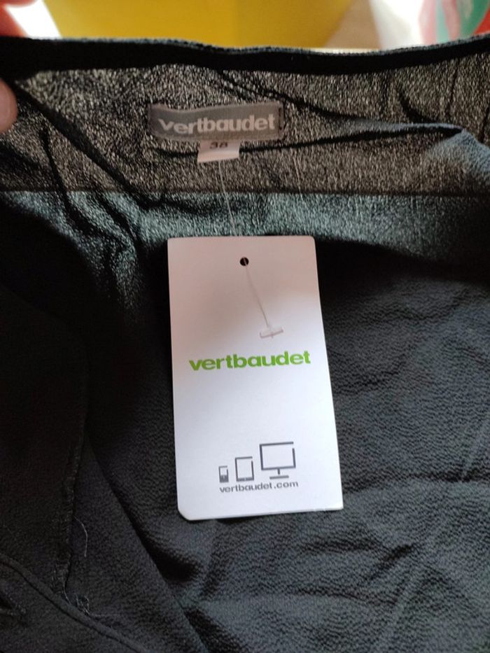 Robe noire - photo numéro 3