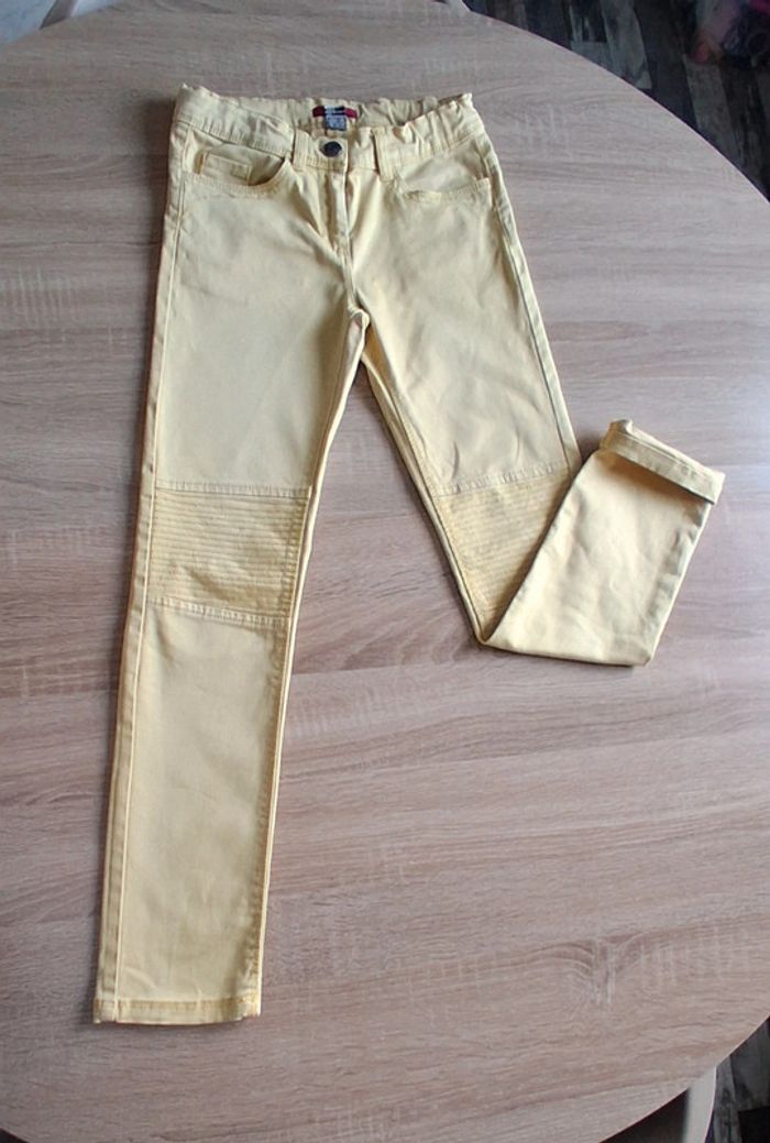 Jeans fille taille 10 ans - photo numéro 3