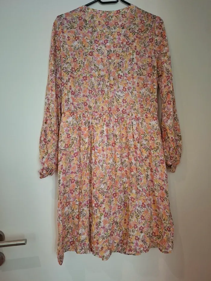Magnifique robe fleurie "Les Petites Bombes" - Taille 36, neuve 🌸 - photo numéro 4