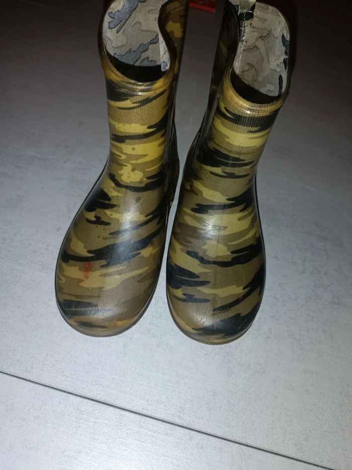 Bottes en caoutchouc taille 27 - photo numéro 3