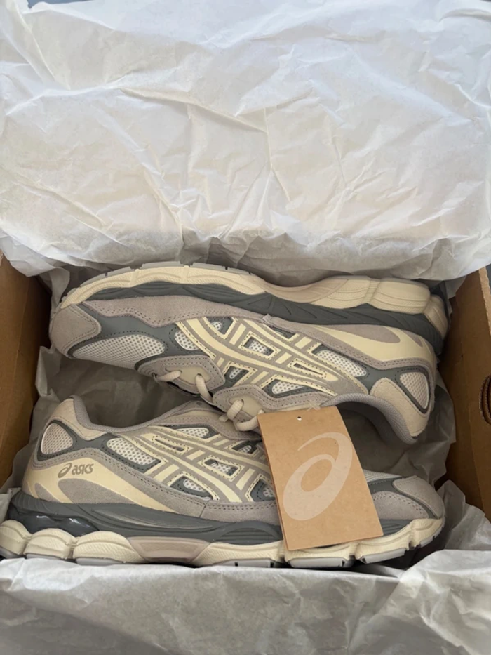 Asics Gel NYC Crème / Oyster Grey Blanc -40 - photo numéro 6