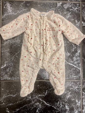 Grenouillère pyjama avec écriture bonne nuit jolie chérie