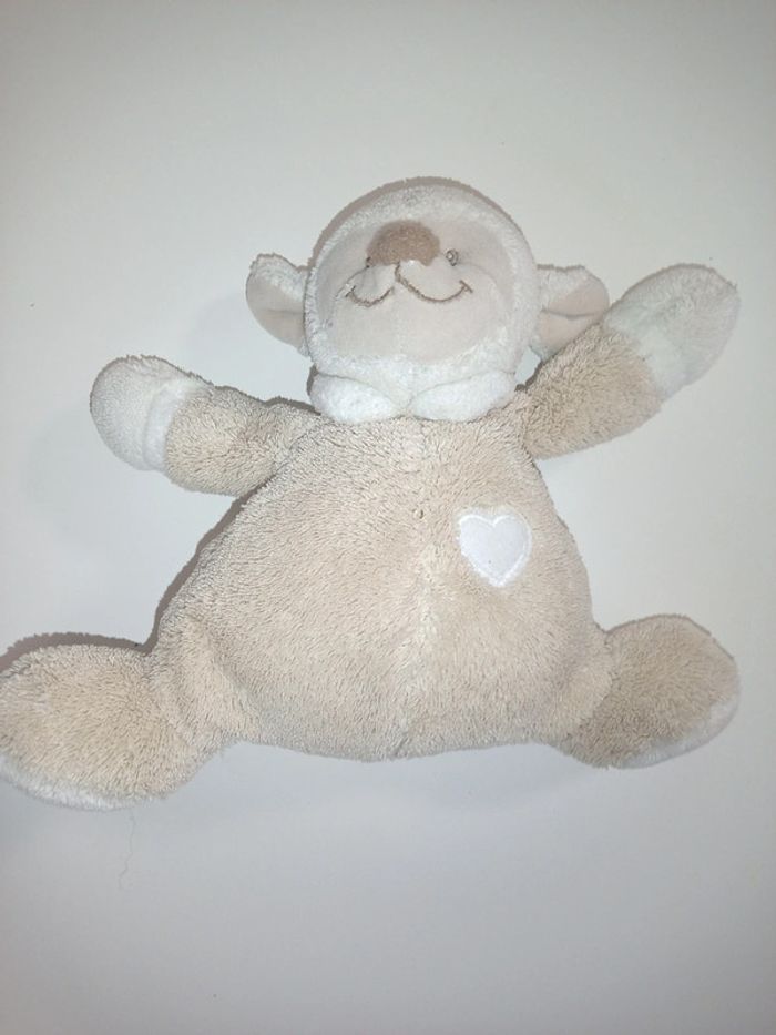 Doudou mouton Noa marron beige et blanc, coeur brodé - Nattou