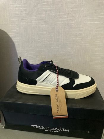 Baskets Teddy Smith court légère 42