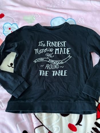 Pull noir