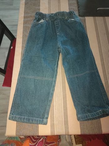 Jeans taille 3 ans