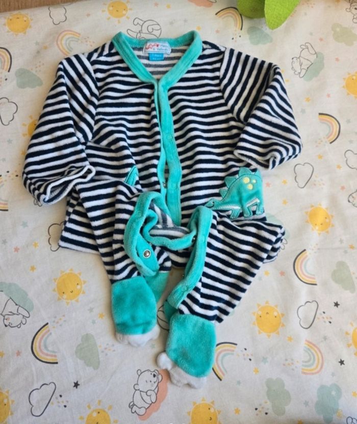 Lots de 8 pyjamas - photo numéro 7