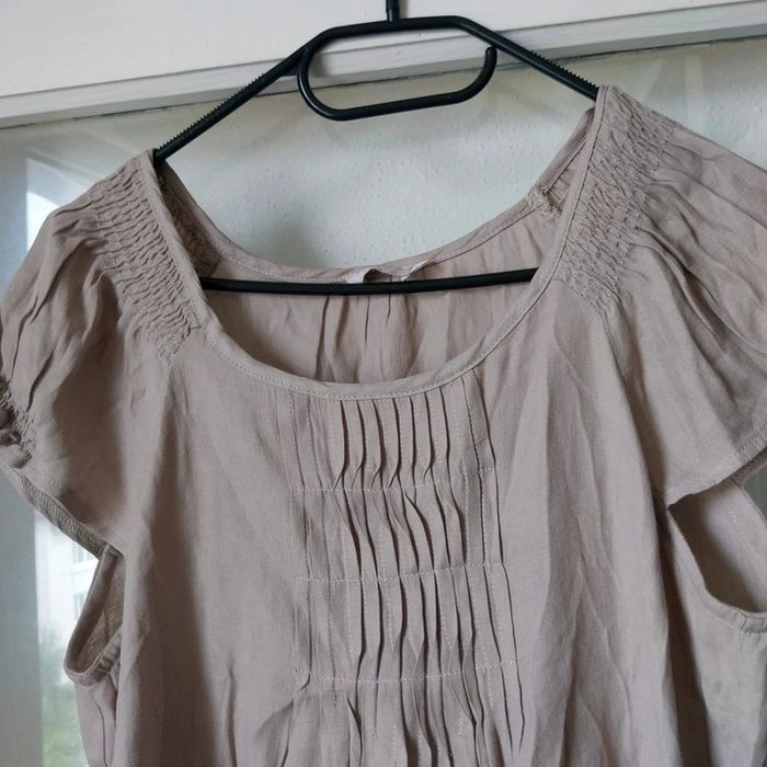 Magnifique blouse taille 42 neuve - photo numéro 2