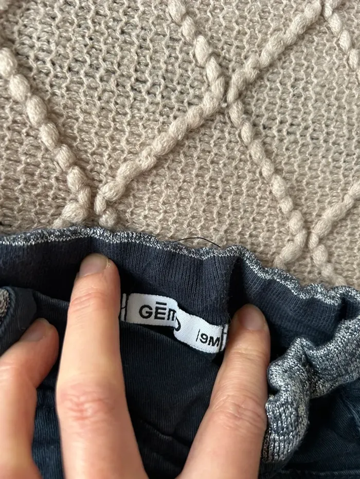 Pantalon élastique 9 mois - photo numéro 2