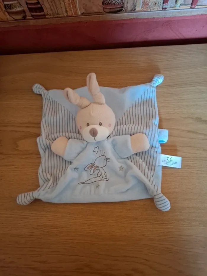 Doudou "simba toys"