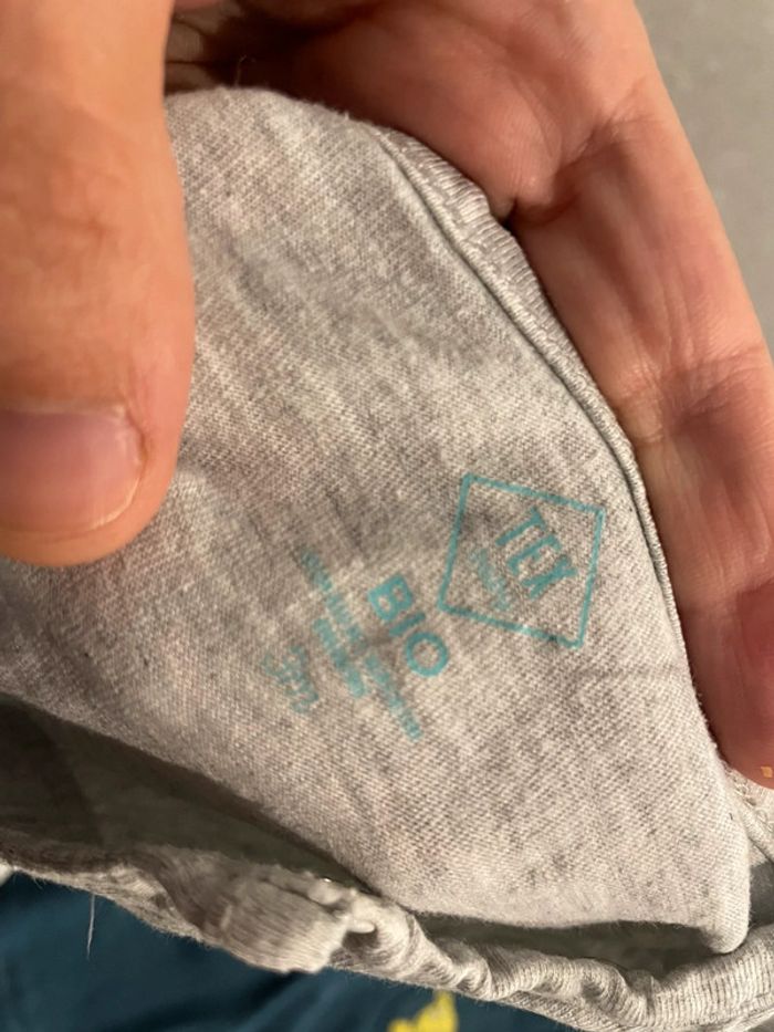 Lot tee shirt manche longue - photo numéro 2