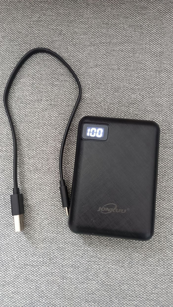 Batterie externe 10 000 mah jonkuu