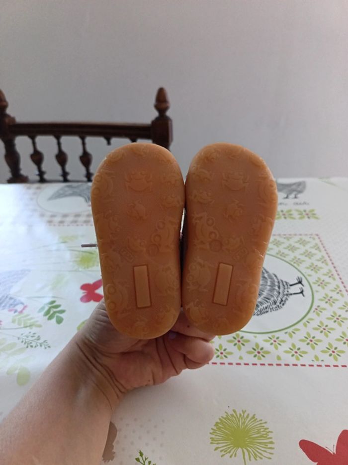 Chaussure bébé fille Gémo cuir taille 17 - photo numéro 4