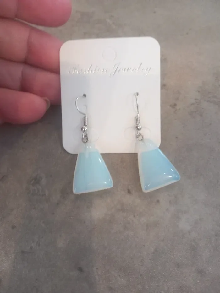 Boucles d'oreilles en quartz - photo numéro 2