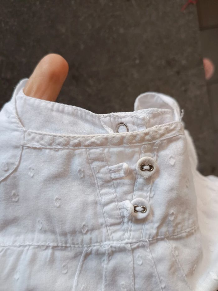 Robe été blanche 6 mois - photo numéro 4