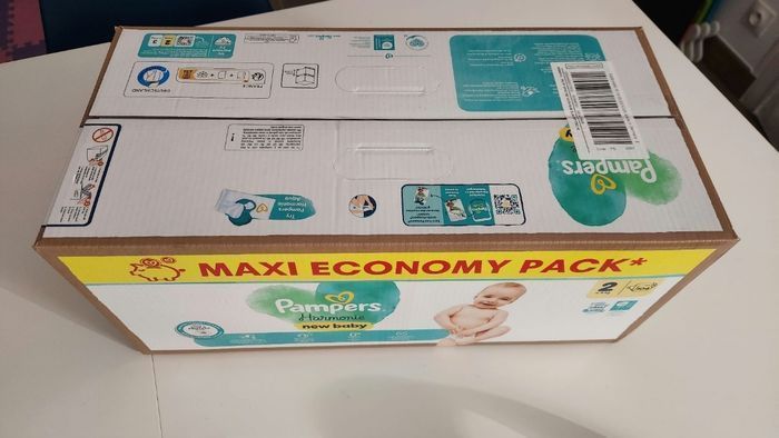 1 carton de 104 couches Pampers taille 2 (4-8kg) - photo numéro 3