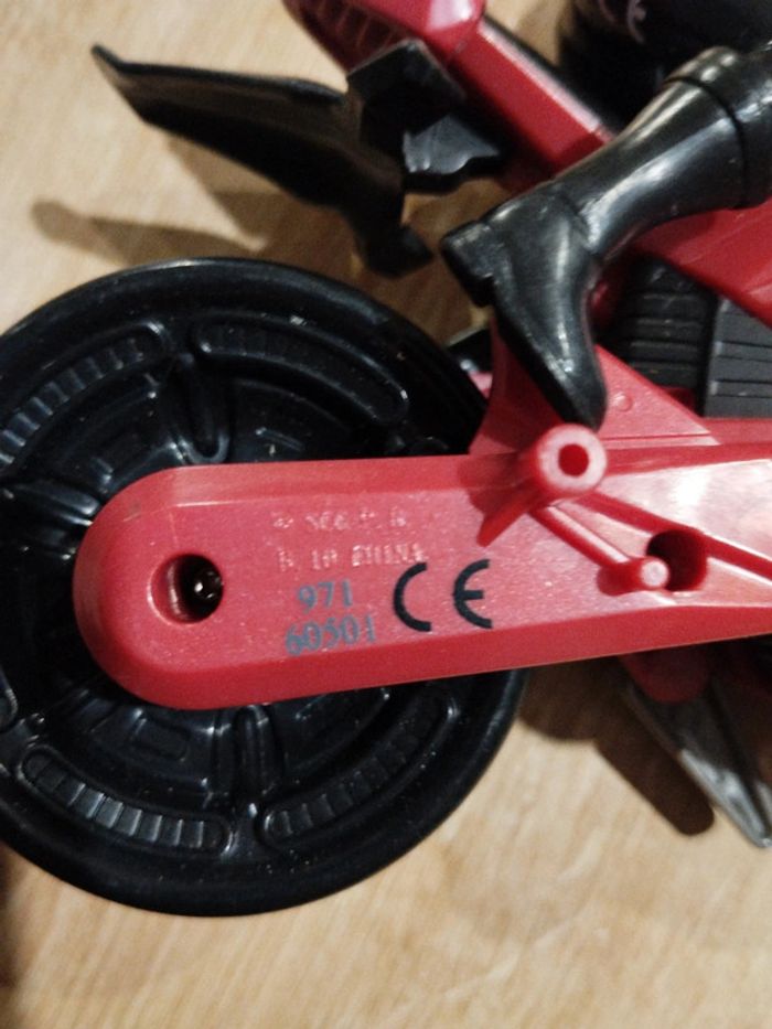 Power rangers samourai rouge+ moto - photo numéro 4