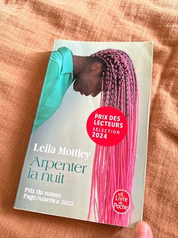 Livre arpenter la nuit de Leila Mottley