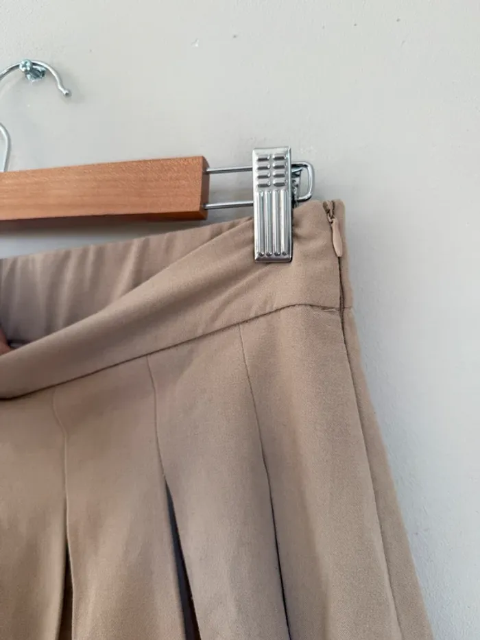 Minijupe plissée - photo numéro 3