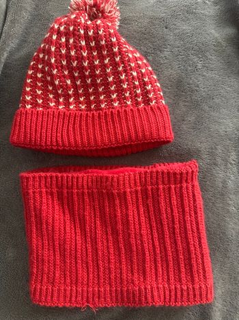 Ensemble bonnet, snob