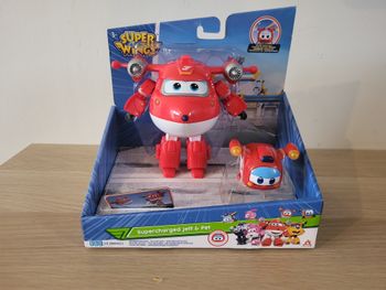 Super Wings