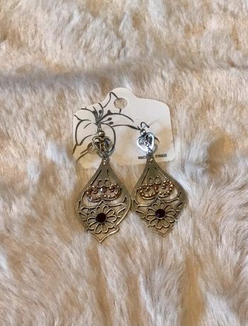 Paire de boucles d’oreilles pendante sans nickel longue de 7 cm