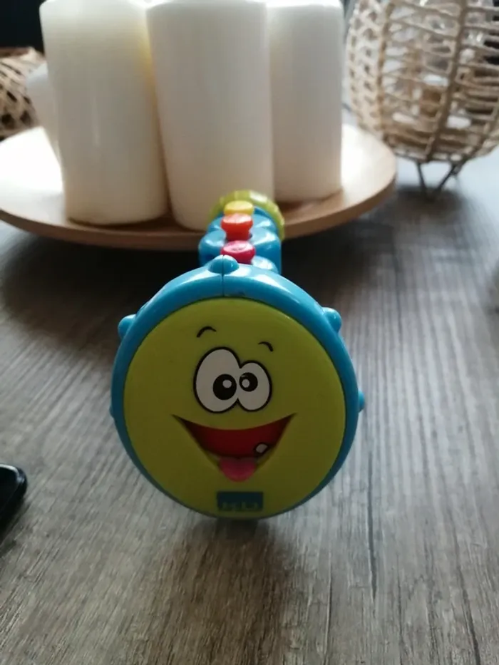 jouet bébé "La trompette perd la tête" - photo numéro 3