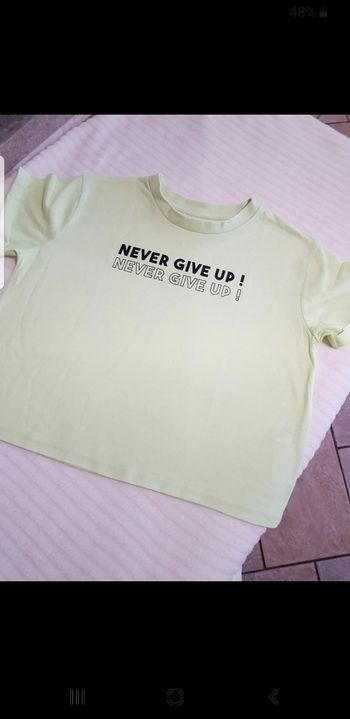 T.shirt fille taille 12 ans