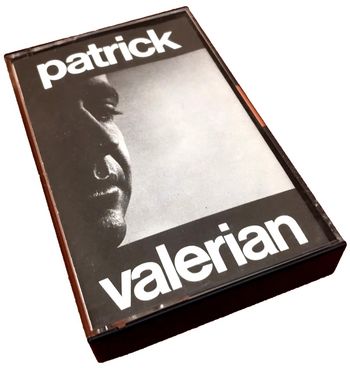 (avec dédicace) Cassette audio Patrick Valérian Mon Dieu De Plein Vent DPV 73 Poids :